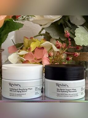 🆕🪷 REVIVE RX SKIN BARRIER & SUPPORT & EXFOLIATING & RESURFACING FACIAL WIPES.